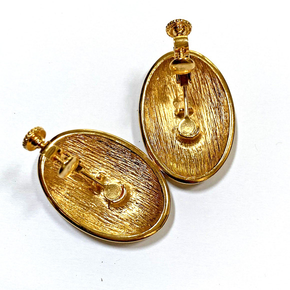 Napier Vintage Clip On Earrings 1980s Boss Lady Oval Goldtone & Golden Enamel - Picture 5 of 7